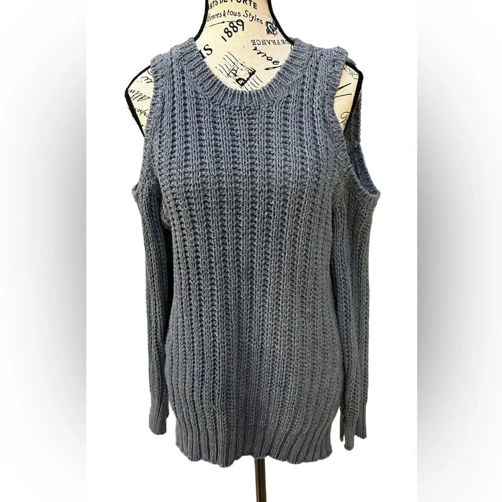 BCBG Cold shoulder knit sweater blue grey. Size xs